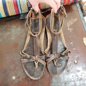 Eddie Bauer sandles